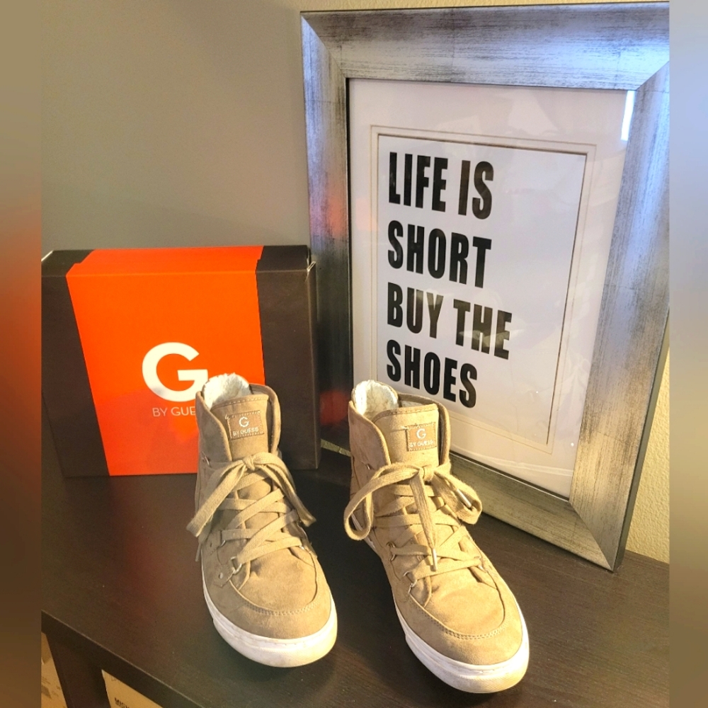 GUESS SIZE 8.5 HIGH TOP SUEDE TAUPE TENNIS SHOE STYLE